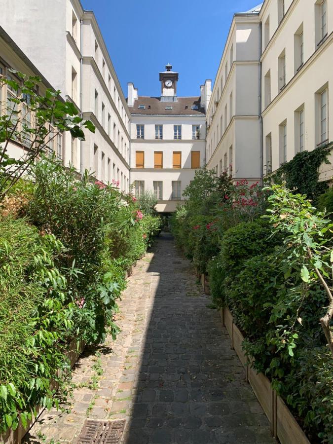 Cozy In The Upper Marais Area Hotel
